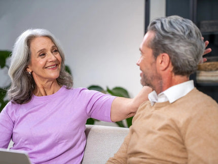 Graues Haar bekämpfen mit Greyverse und Darkenyl